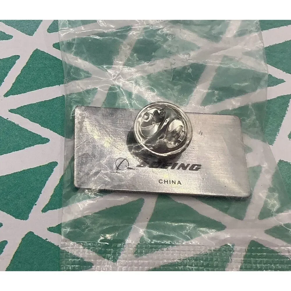 BOEING 787 DREAMLINER PREMIERE 07.08.07 JULY 8, 2007 Enamel TAC PIN New